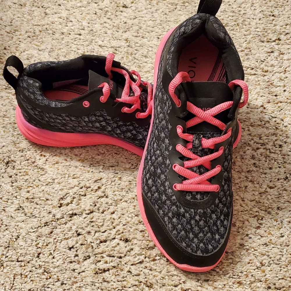 Vionic Python Sneakers Size 7.5 - image 1